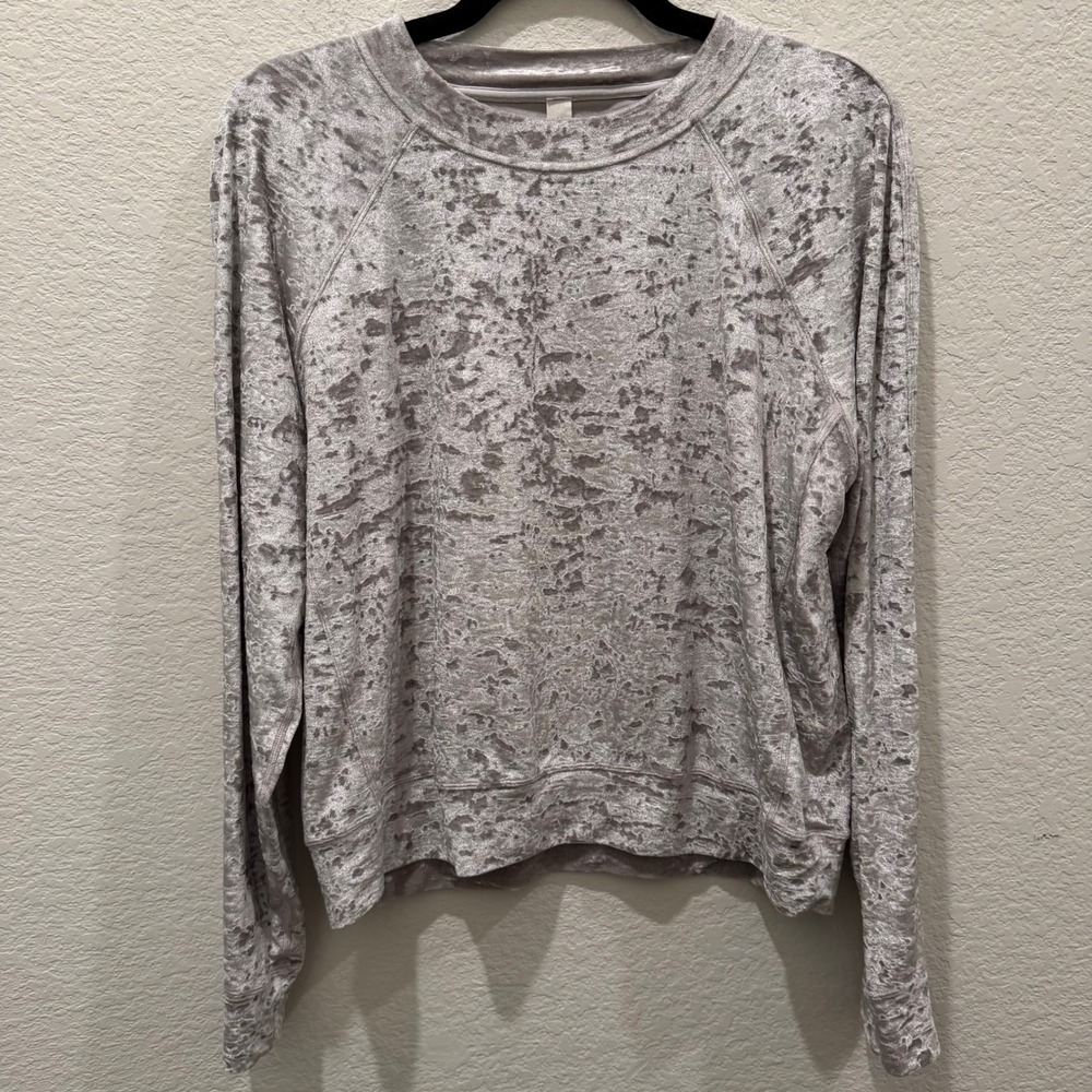 Lululemon Warm Your Core Long Sleeve Crushed Velvet Pullover Silver Grey Size 10
